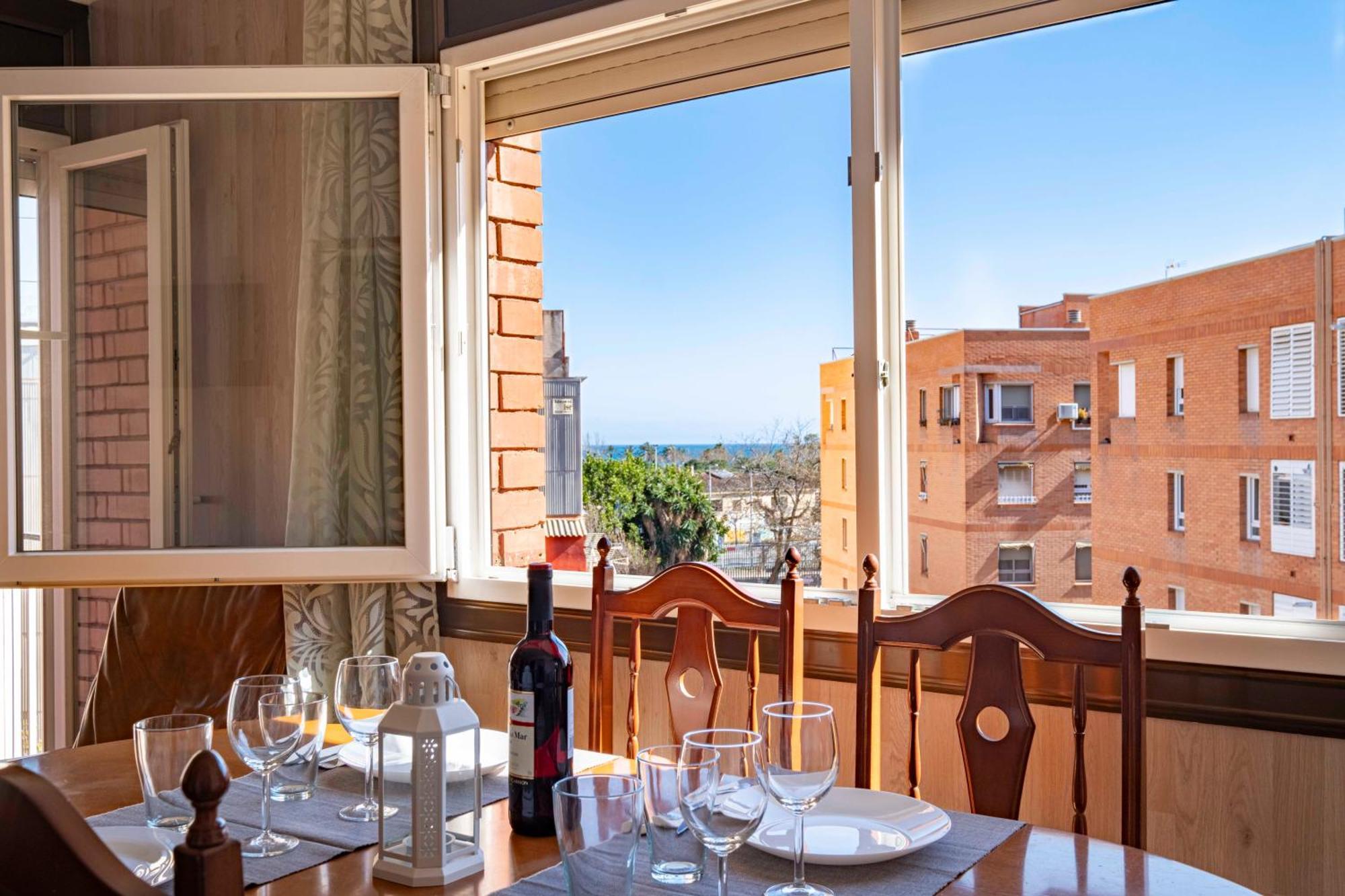 Апартаменти 5 Min To The Sea And 15 Min To Barcelona Center Сан-Адріа-де-Бесос Екстер'єр фото
