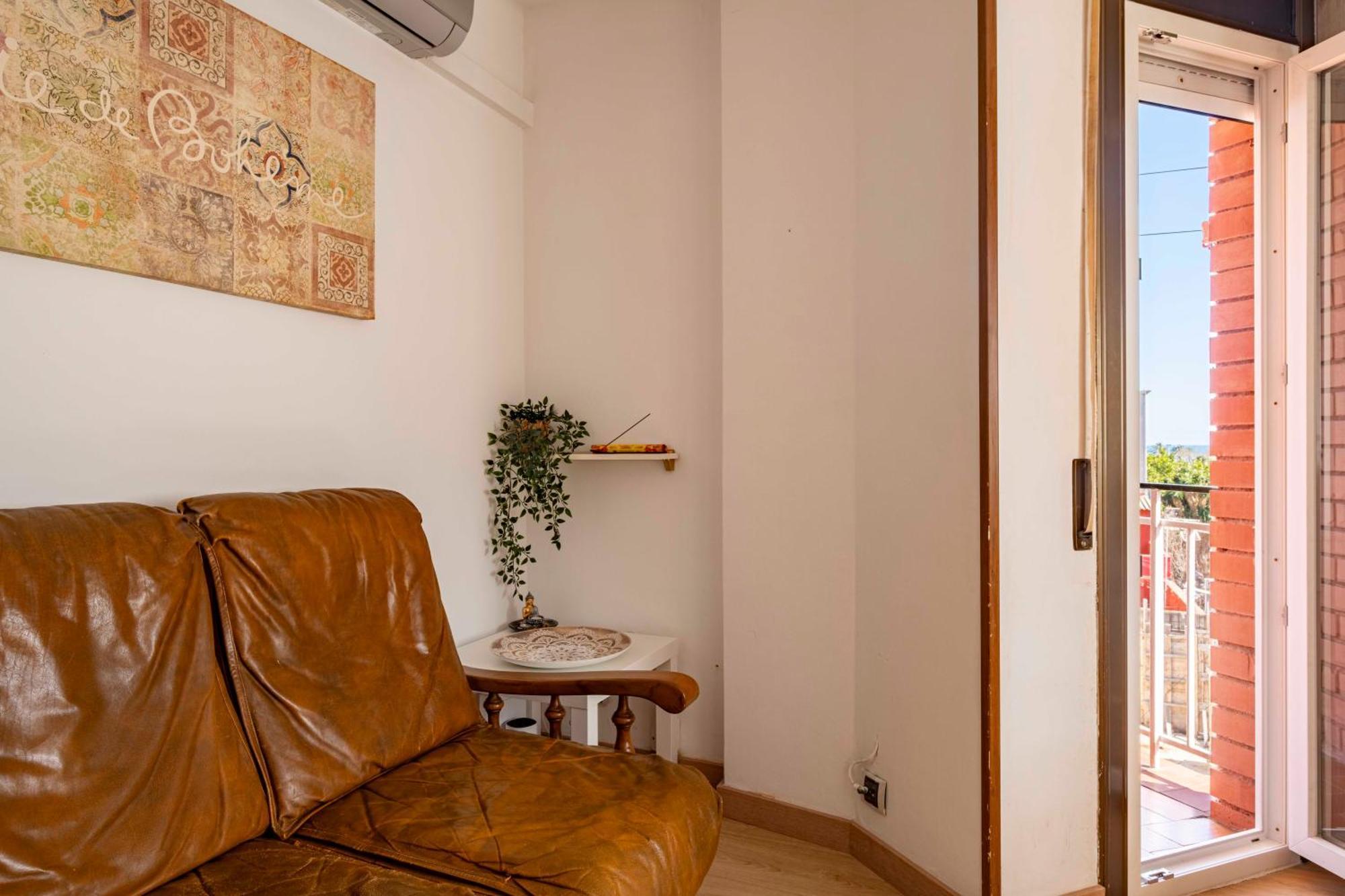 Апартаменти 5 Min To The Sea And 15 Min To Barcelona Center Сан-Адріа-де-Бесос Екстер'єр фото